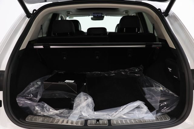 New 2026 Genesis GV70 2.5T Select AWD/4WD image 34