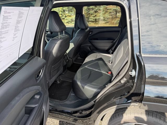 Certified 2025 Subaru Forester Limited AWD/4WD image 9