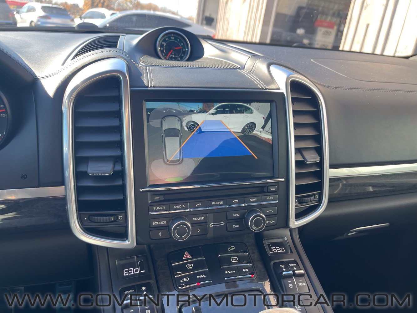 Used 2016 Porsche Cayenne GTS AWD/4WD image 22