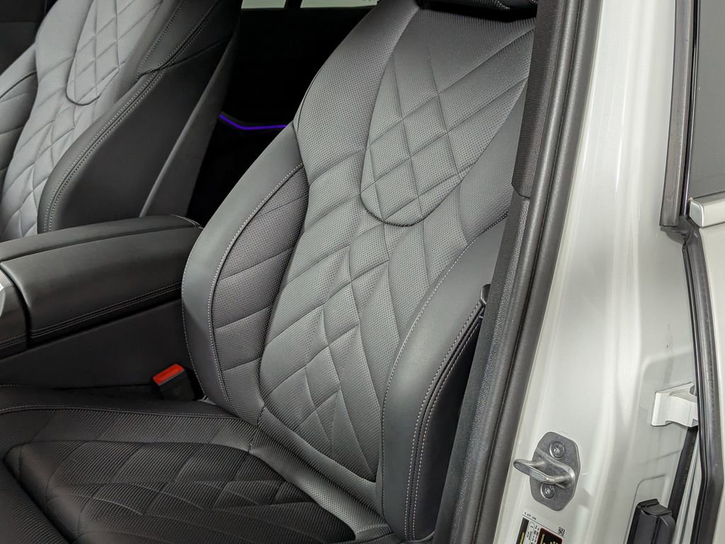 Certified 2025 BMW X5 xDrive40i w/ Premium Package image 21