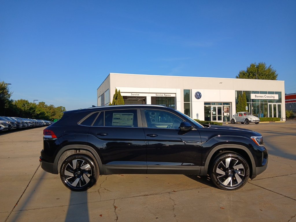 New 2026 Volkswagen Atlas Cross Sport SE FWD image 8