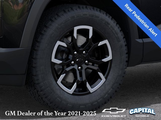 New 2027 Chevrolet Equinox ACTIV w/ Safety and Technology Package FWD image 9