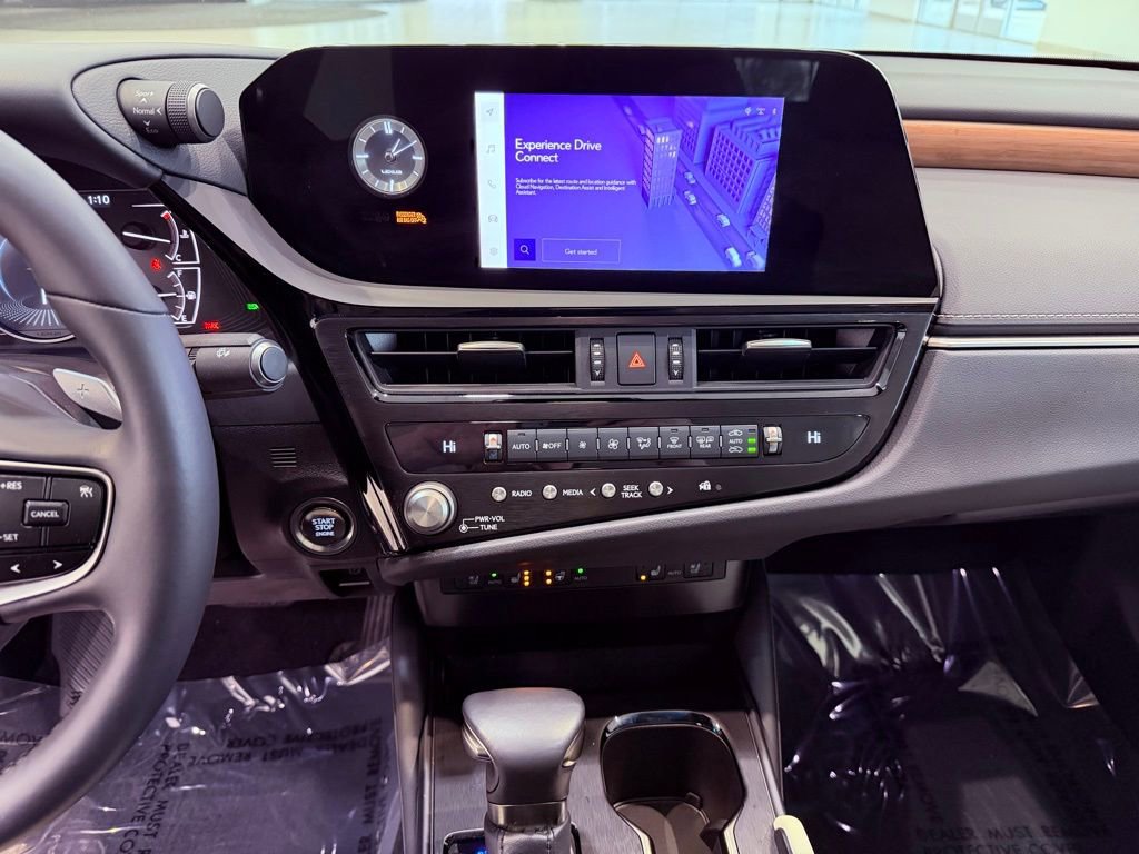 Certified 2024 Lexus ES 350 w/ Premium Package image 22