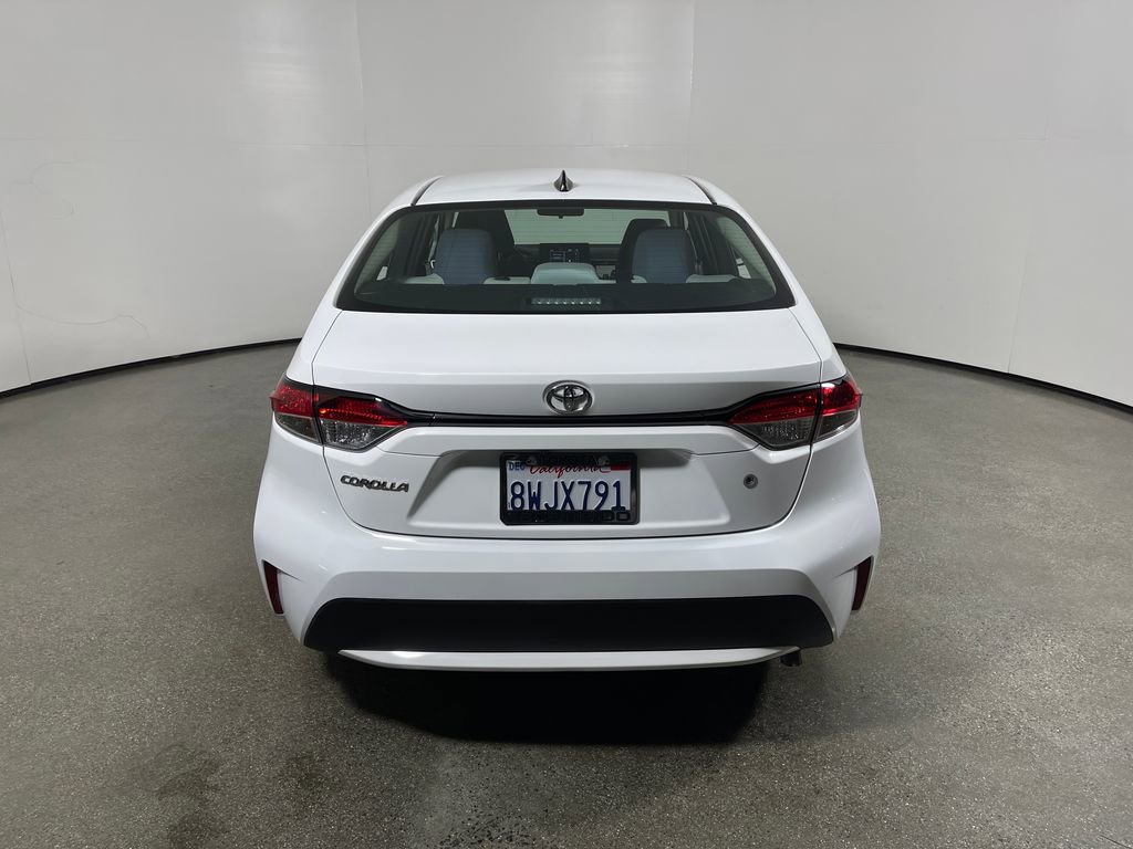 Certified 2022 Toyota Corolla L FWD image 4