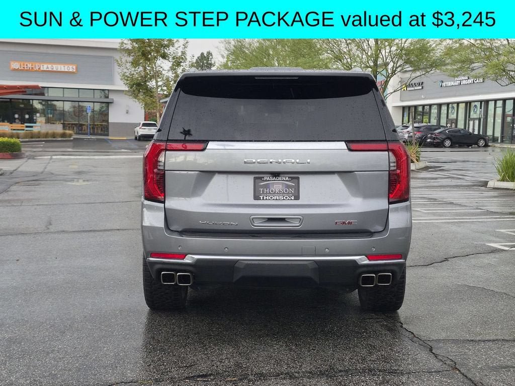 Used 2025 GMC Yukon Denali w/ Sun & Power Step Package AWD/4WD image 10