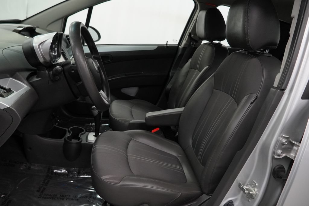 Used 2015 Chevrolet Spark LT FWD image 15