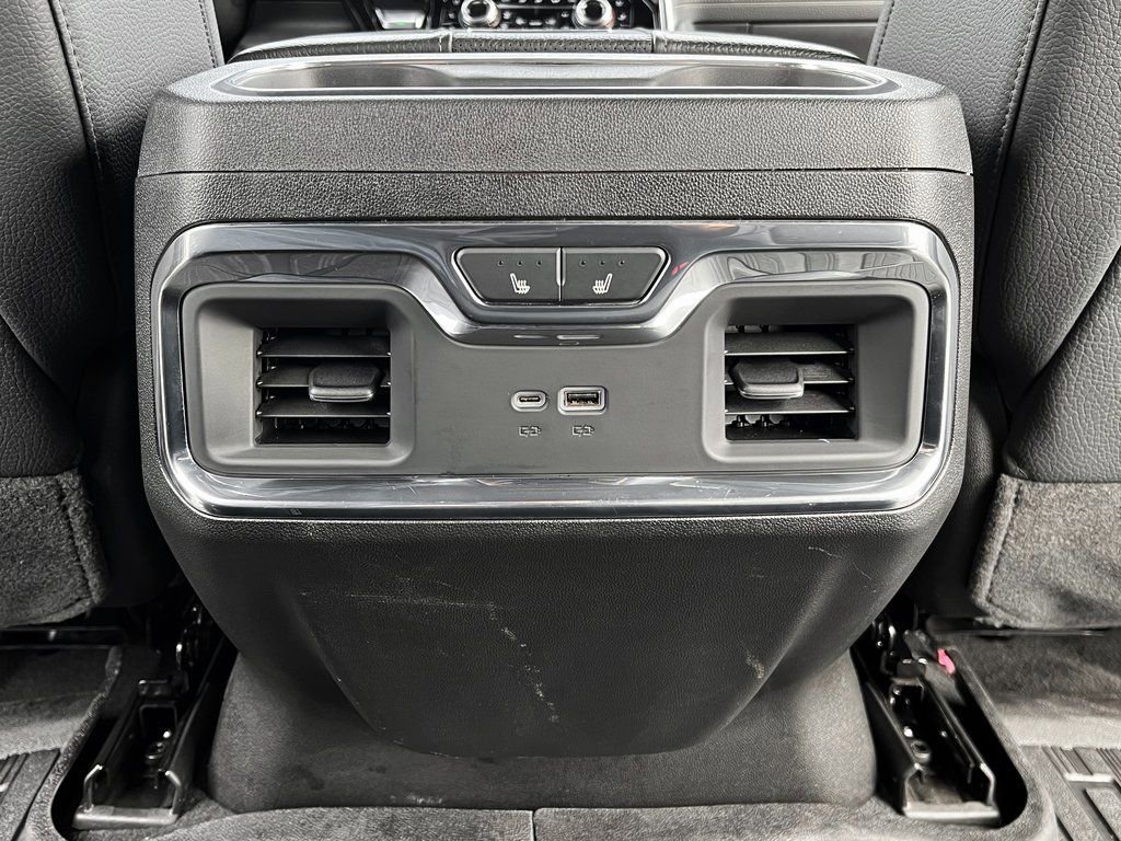 Used 2025 GMC Sierra 2500 Denali image 21