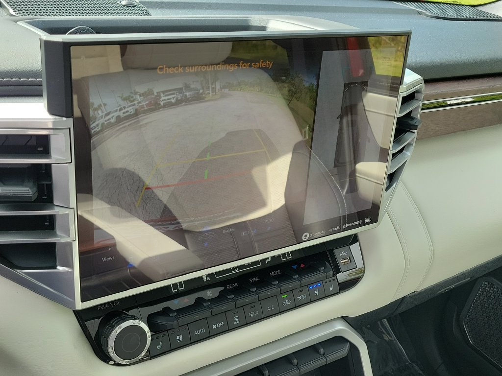 Used 2024 Toyota Sequoia Capstone AWD/4WD image 15