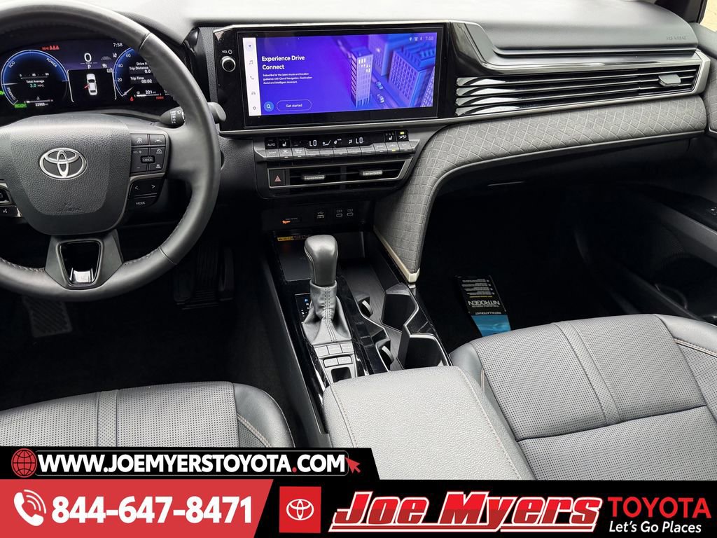 Used 2025 Toyota Camry XSE image 17