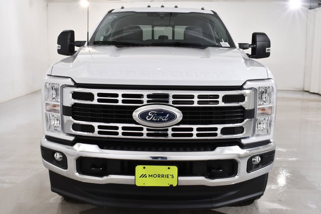 New 2026 Ford F350 XLT w/ FX4 Off-Road Package image 3