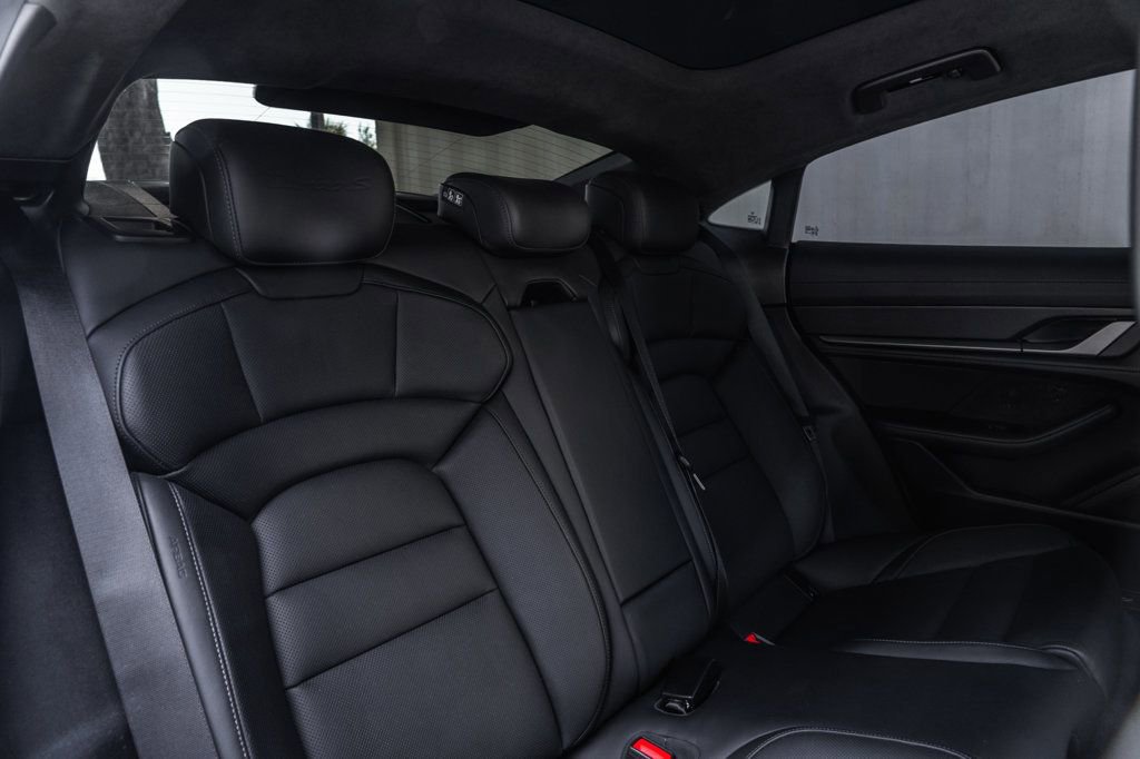 Used 2021 Porsche Taycan Turbo S image 21