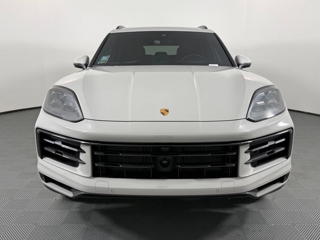 Certified 2025 Porsche Cayenne S AWD/4WD image 10