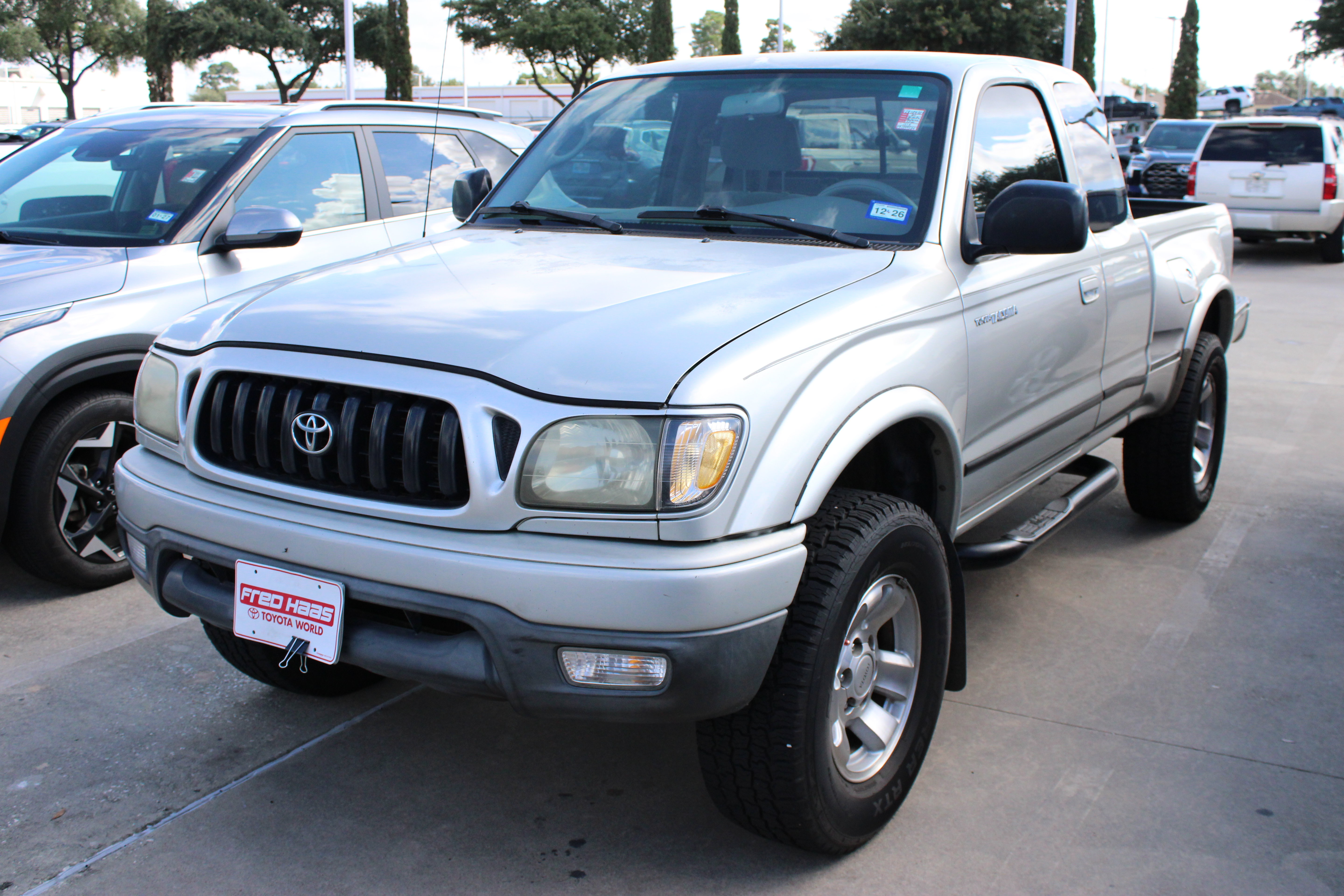 Used 2001 Toyota Tacoma PreRunner w/ SR5 Pkg w/ Color-Keyed Pkg RWD image 6