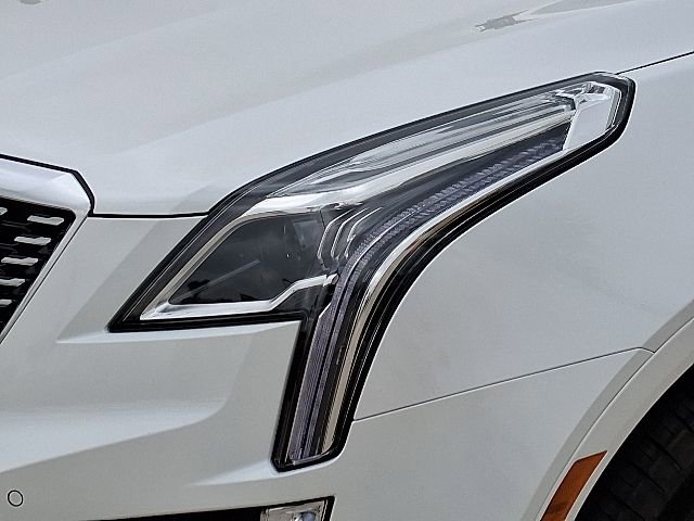 New 2026 Cadillac XT5 Premium Luxury w/ Driver Assist Package FWD image 7