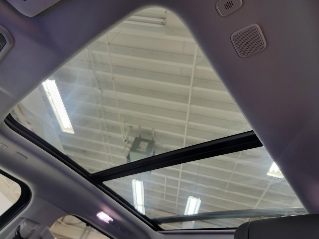 Used 2024 Toyota Sequoia Limited image 3