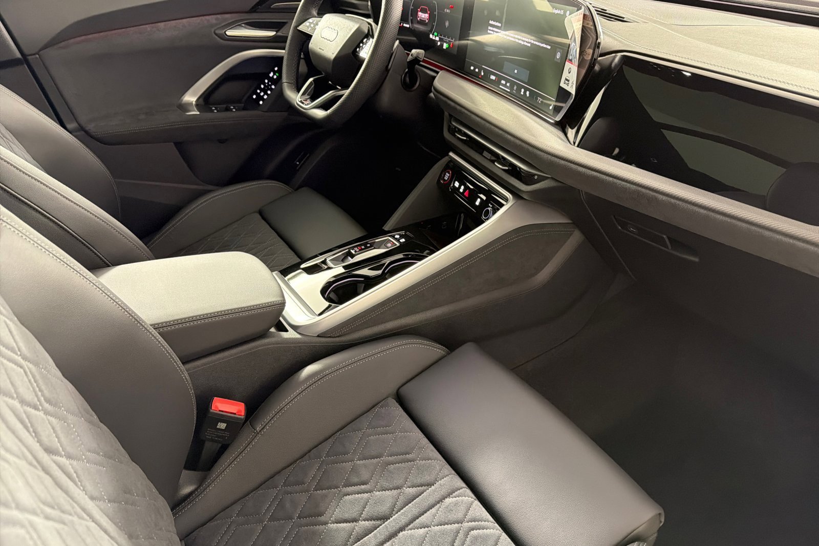 New 2025 Audi SQ5 Premium Plus image 15