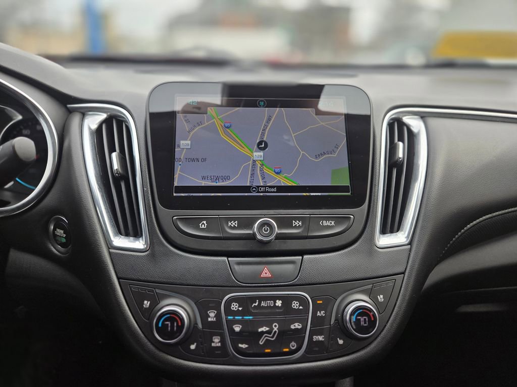 Used 2016 Chevrolet Malibu Premier w/ Driver Confidence Package II image 16