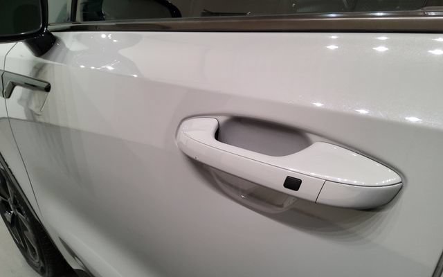 Used 2023 Kia Sorento SX FWD image 12