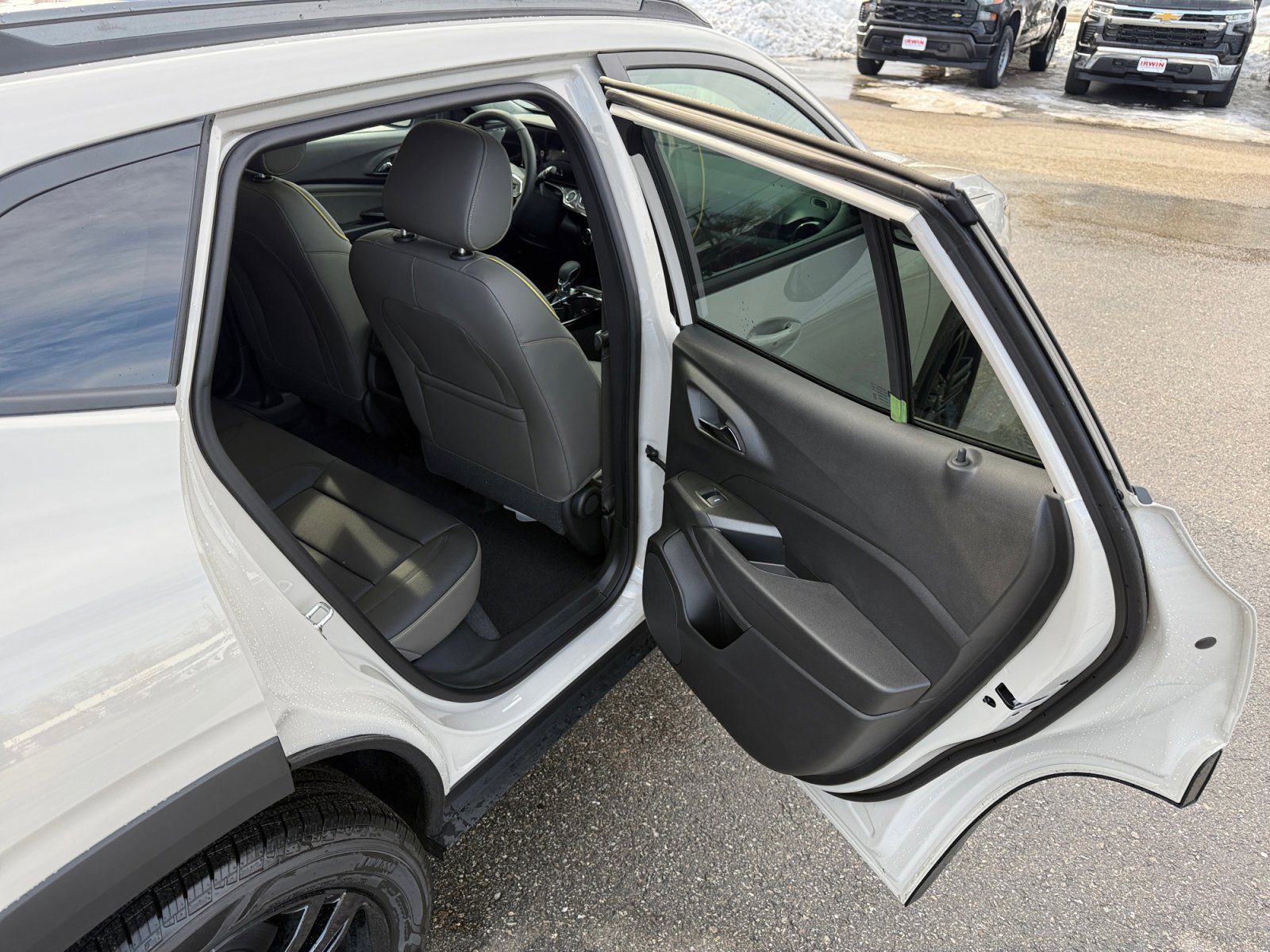 New 2026 Chevrolet Trax ACTIV w/ Sunroof Package image 26