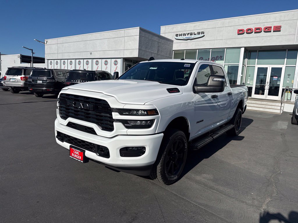 Certified 2025 RAM 2500 Big Horn AWD/4WD image 3