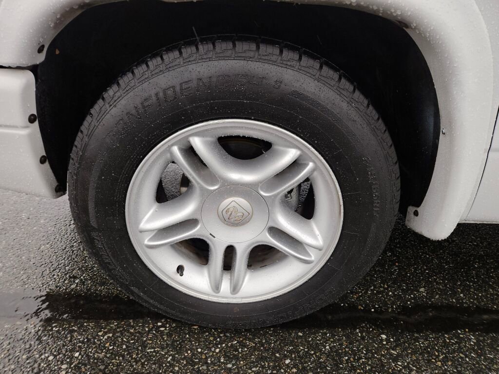 Used 2001 Dodge Dakota Sport image 8