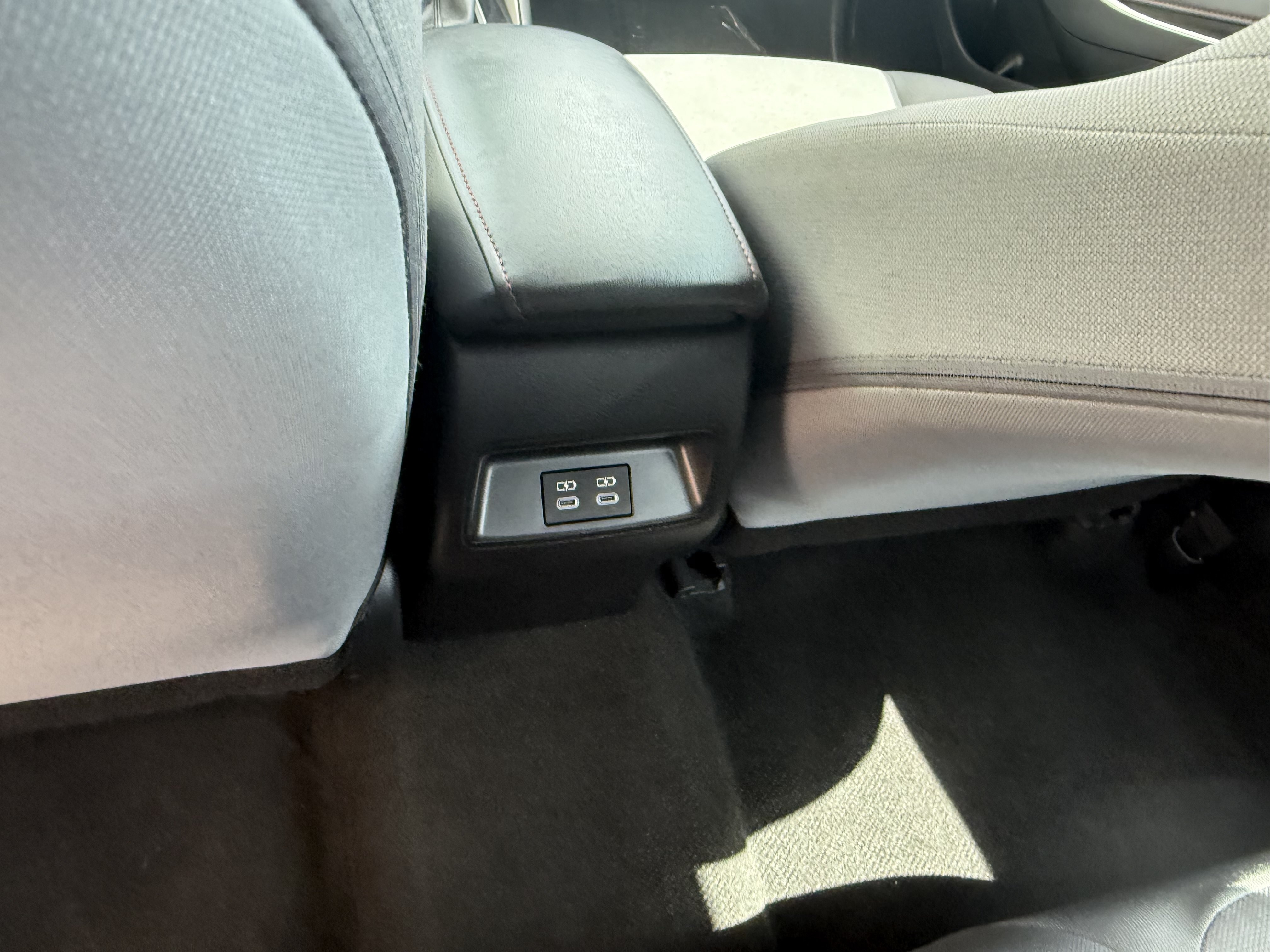 Certified 2024 Toyota Corolla SE FWD image 25