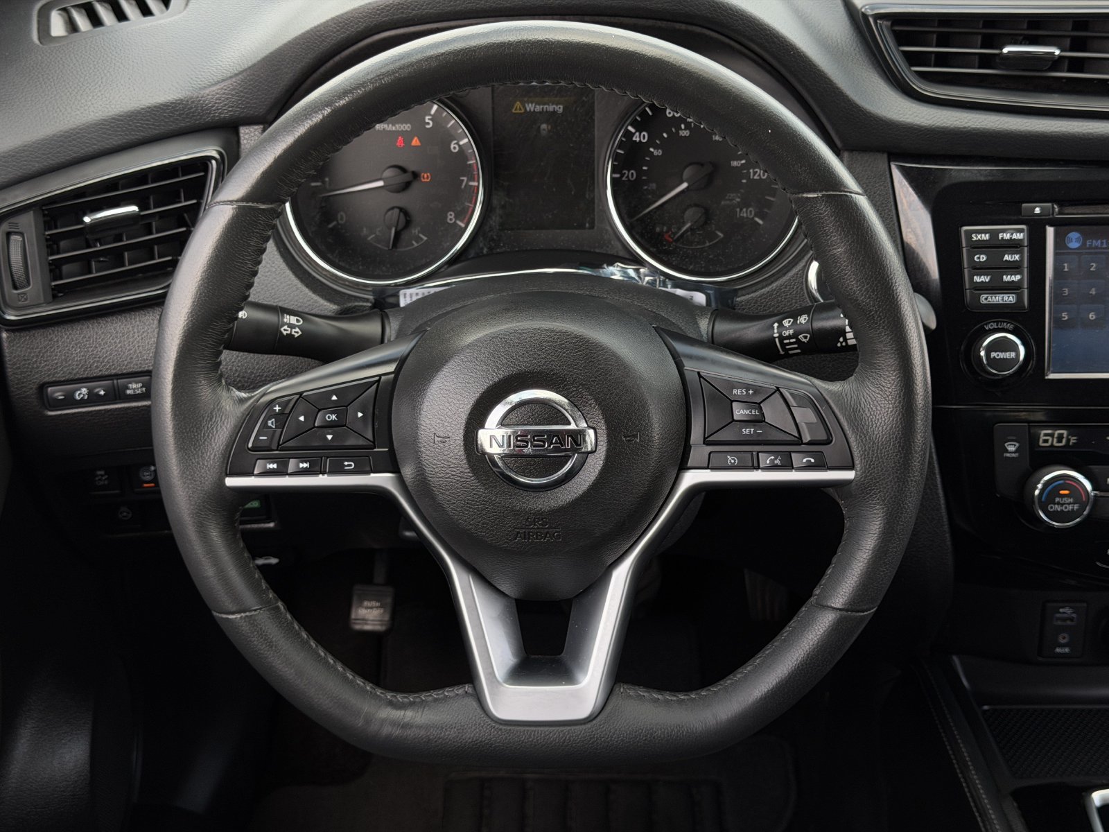 Used 2017 Nissan Rogue SL w/ SL Premium Package FWD image 14