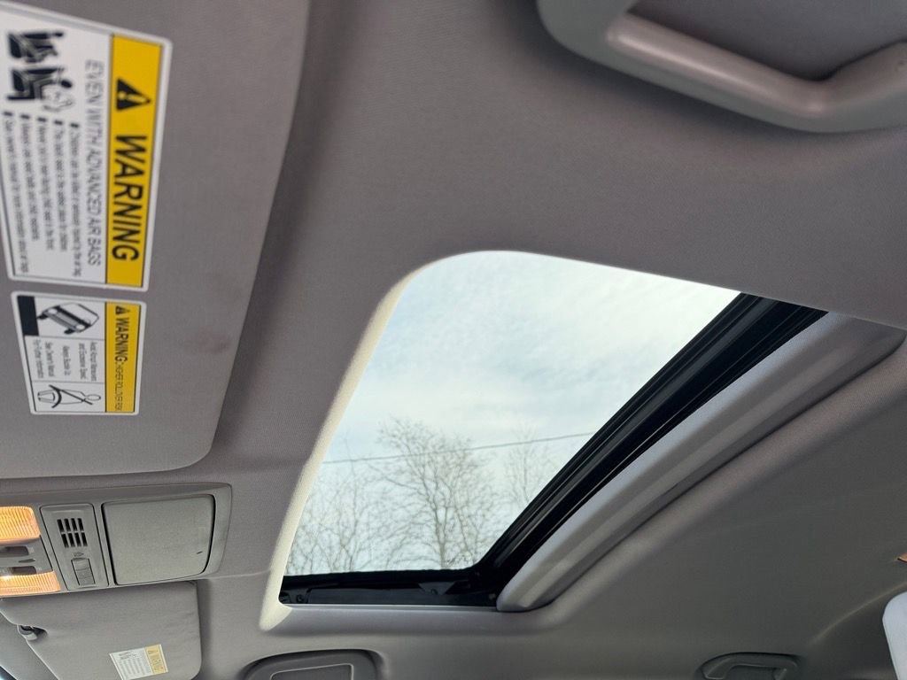 Used 2017 Honda CR-V EX-L image 23