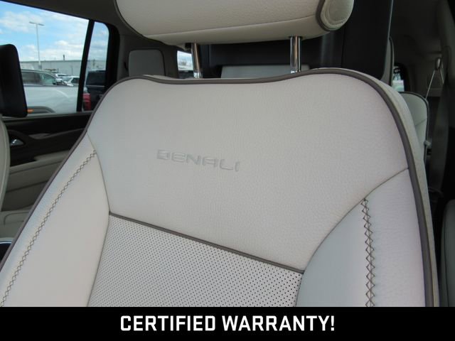 Certified 2022 GMC Yukon XL Denali w/ Denali Ultimate Package AWD/4WD image 15