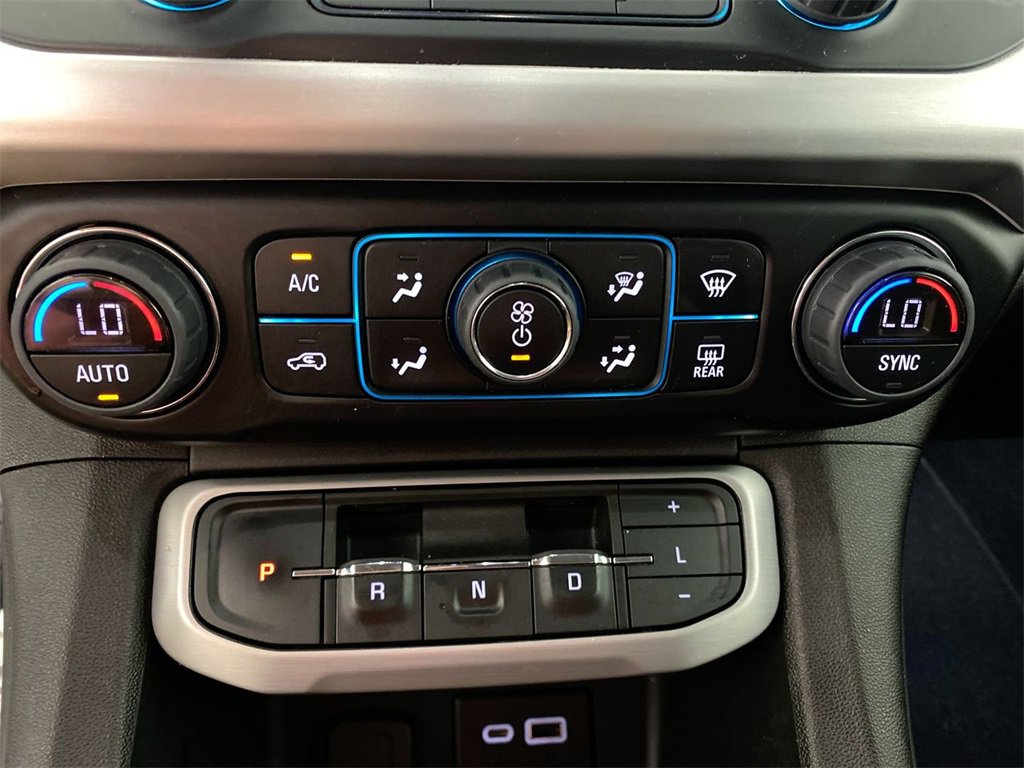 Certified 2023 GMC Acadia SLE w/ Driver Convenience Package image 18