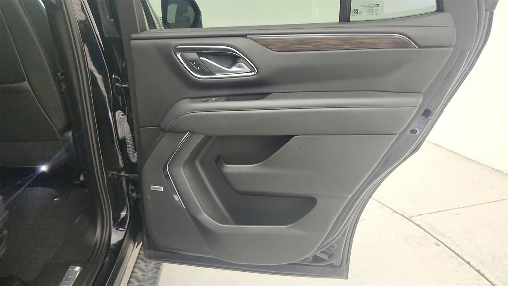 Certified 2023 Chevrolet Tahoe Z71 w/ Luxury Package image 36