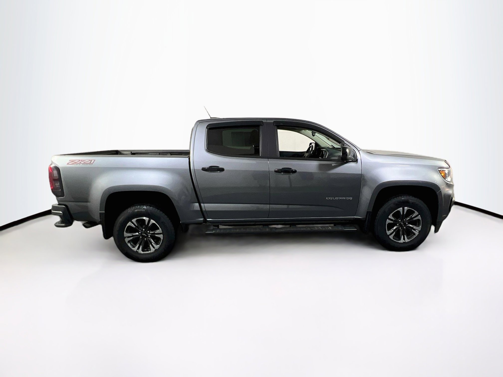 Used 2021 Chevrolet Colorado Z71 AWD/4WD image 4