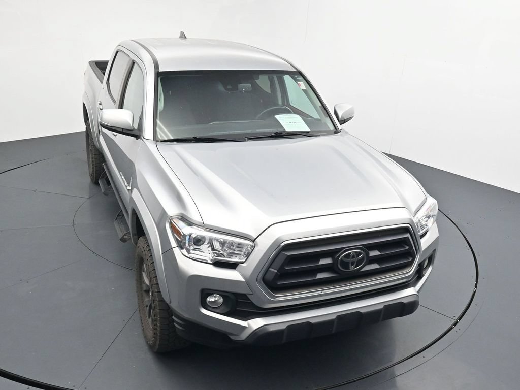 Used 2023 Toyota Tacoma SR5 w/ Technology Package AWD/4WD image 10