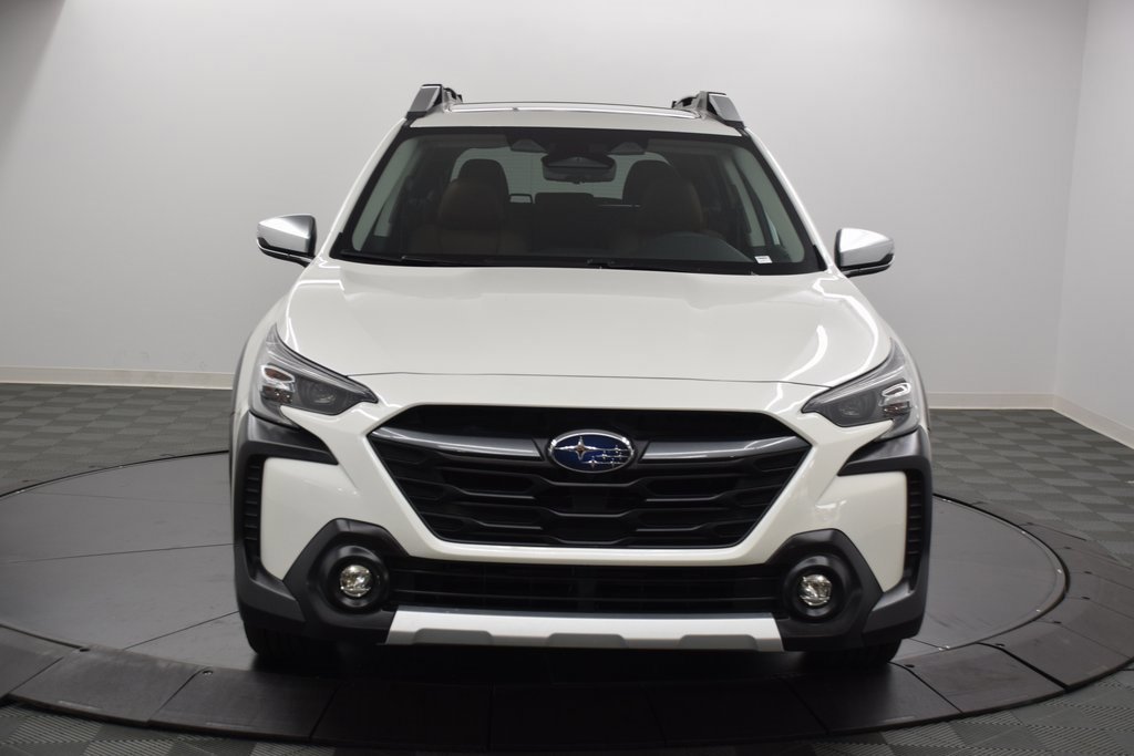Used 2023 Subaru Outback Touring XT image 3