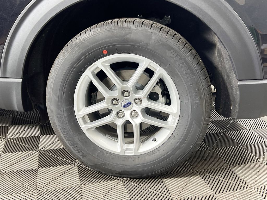 Used 2026 Ford Explorer Active image 36
