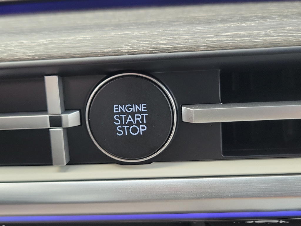 New 2027 Hyundai Santa Fe Calligraphy FWD image 34