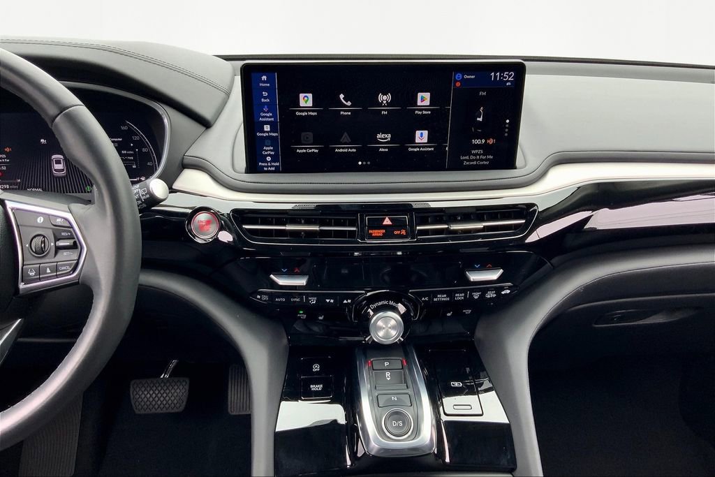 Used 2025 Acura MDX w/ Technology Package image 10