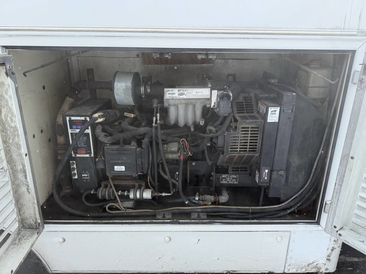 Used 2008 Ford E-350 and Econoline 350 Super Duty image 17