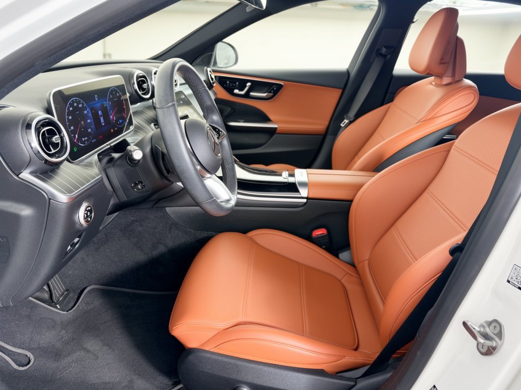 Used 2022 Mercedes-Benz C 300 Sedan image 5