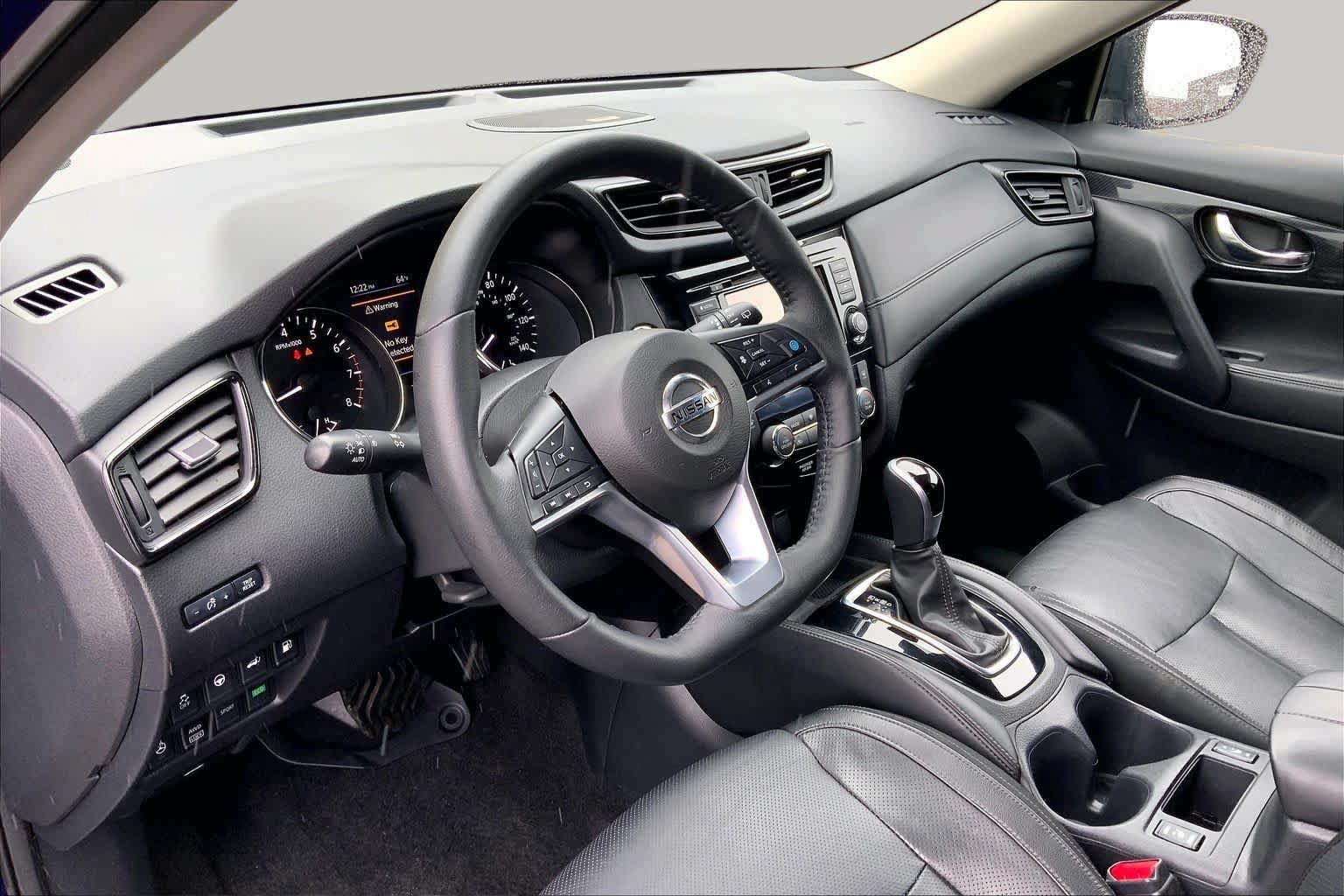 Used 2019 Nissan Rogue SL AWD/4WD image 18