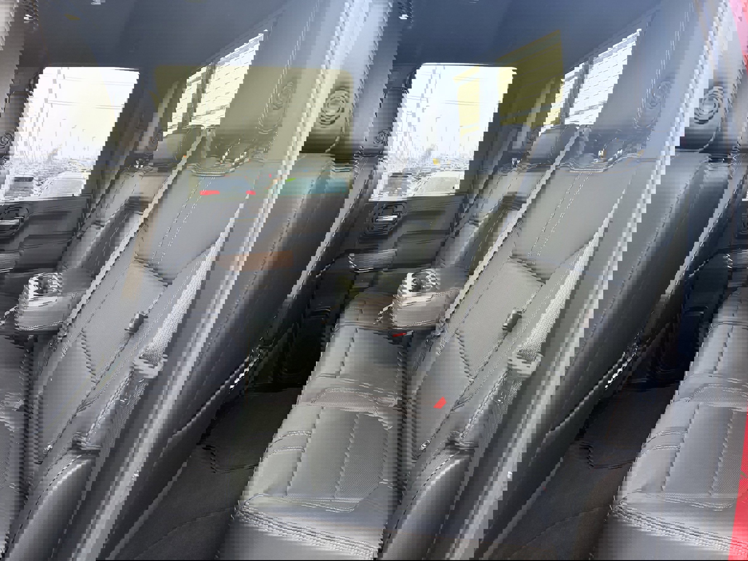 Used 2023 Chevrolet Silverado 2500 High Country image 25