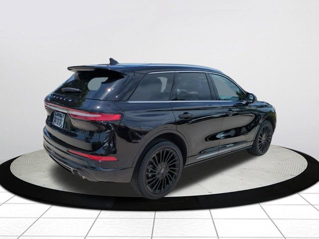Used 2022 Lincoln Corsair Reserve FWD image 3