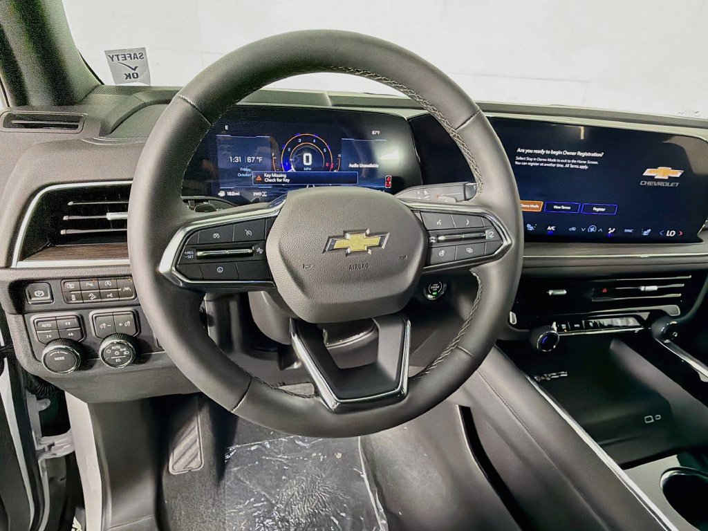 New 2027 Chevrolet Suburban LT w/ Comfort Package AWD/4WD image 11