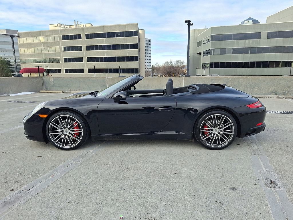 Used 2017 Porsche 911 Carrera S image 2