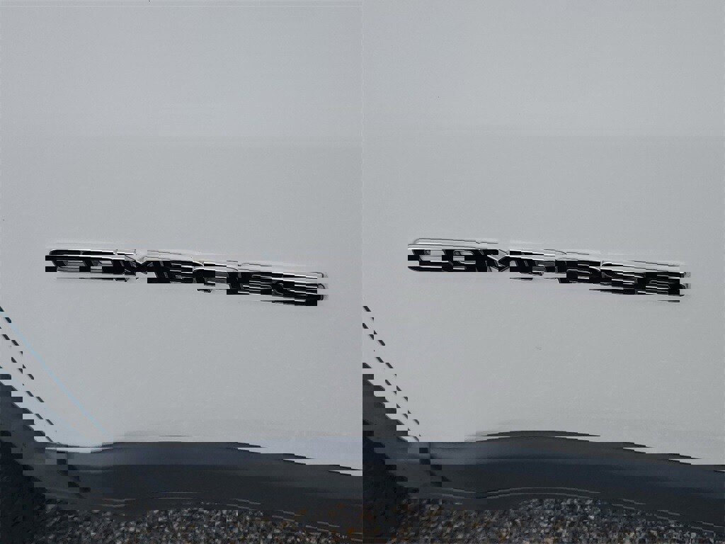 Used 2022 Jeep Compass Limited image 27