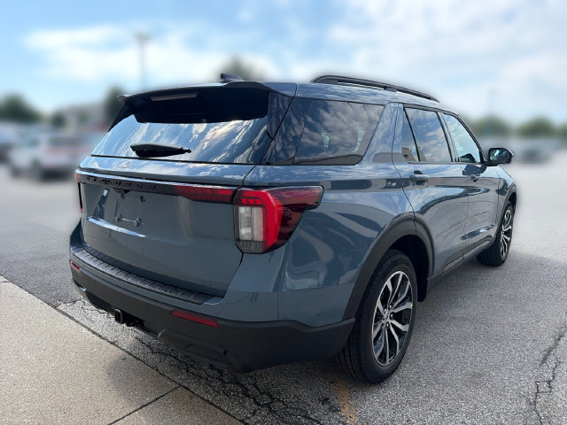 New 2027 Ford Explorer ST-Line AWD/4WD image 6