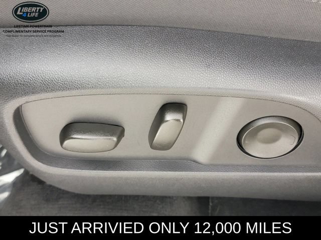 Used 2026 GMC Terrain Elevation w/ Elevation Premium Package AWD/4WD image 14