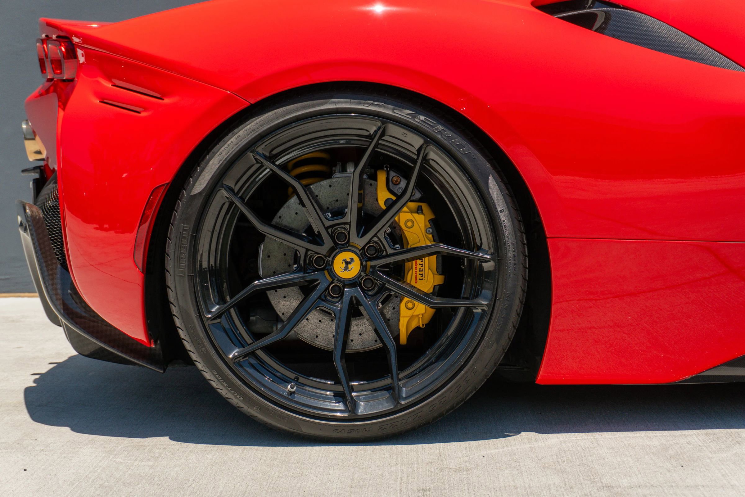 Used 2021 Ferrari SF90 Stradale AWD/4WD image 43