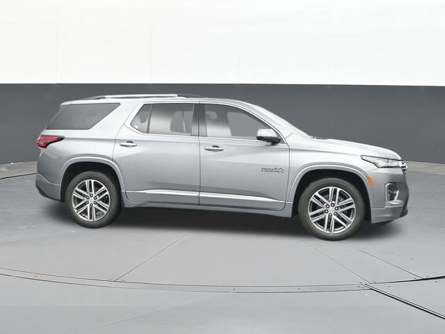 Used 2023 Chevrolet Traverse High Country w/ LPO, Floor Liner Package FWD image 19