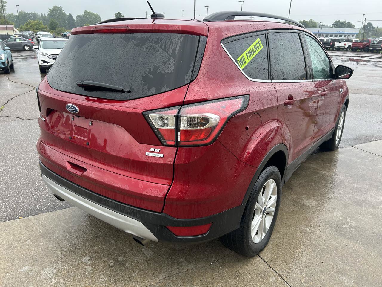 Used 2017 Ford Escape SE w/ Equipment Group 201A FWD image 5